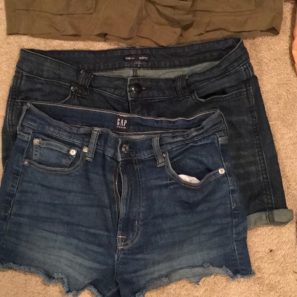 Women’s shorts bundle - Picture 3 of 5